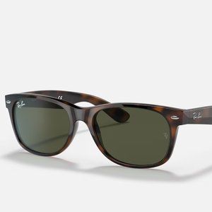 Ray Ban NEW WAYFARER CLASSIC Polished Tortoise Green Lens RB2132 NWT